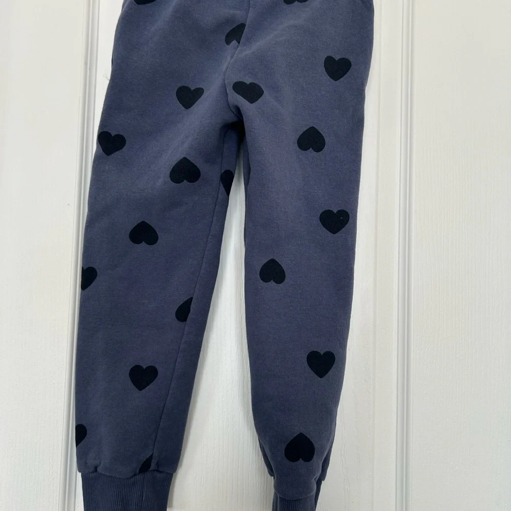 H&M Heart Print Sweatsuit Set - Picture 6 of 8